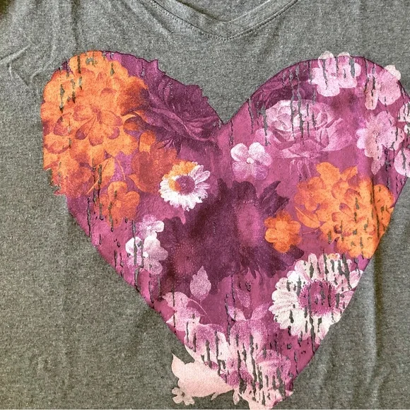 Hanes Women's V-Neck Tee Size X-Large - Picture 2 of 6